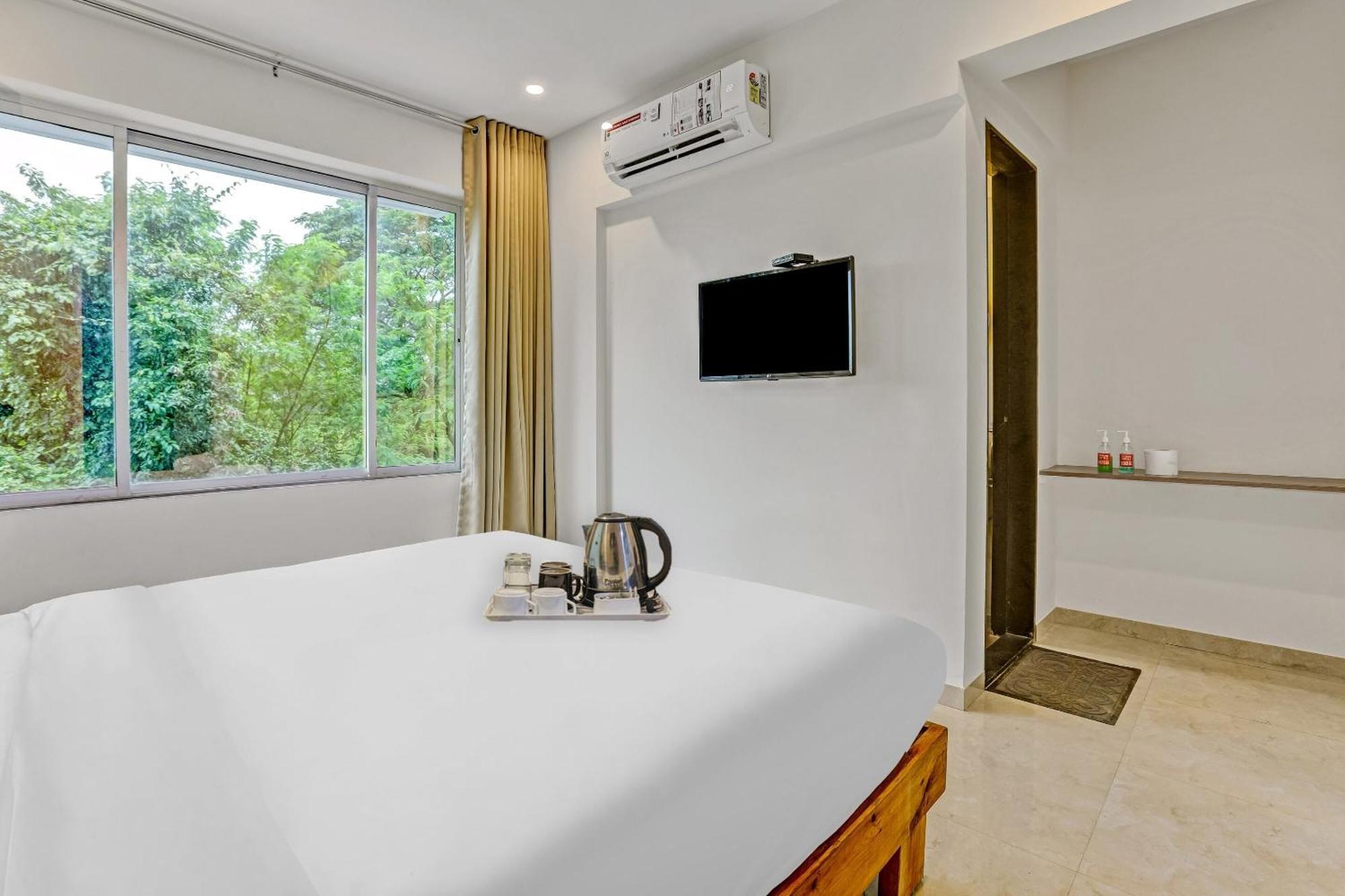 Townhouse Somani Hotel Apta Buitenkant foto