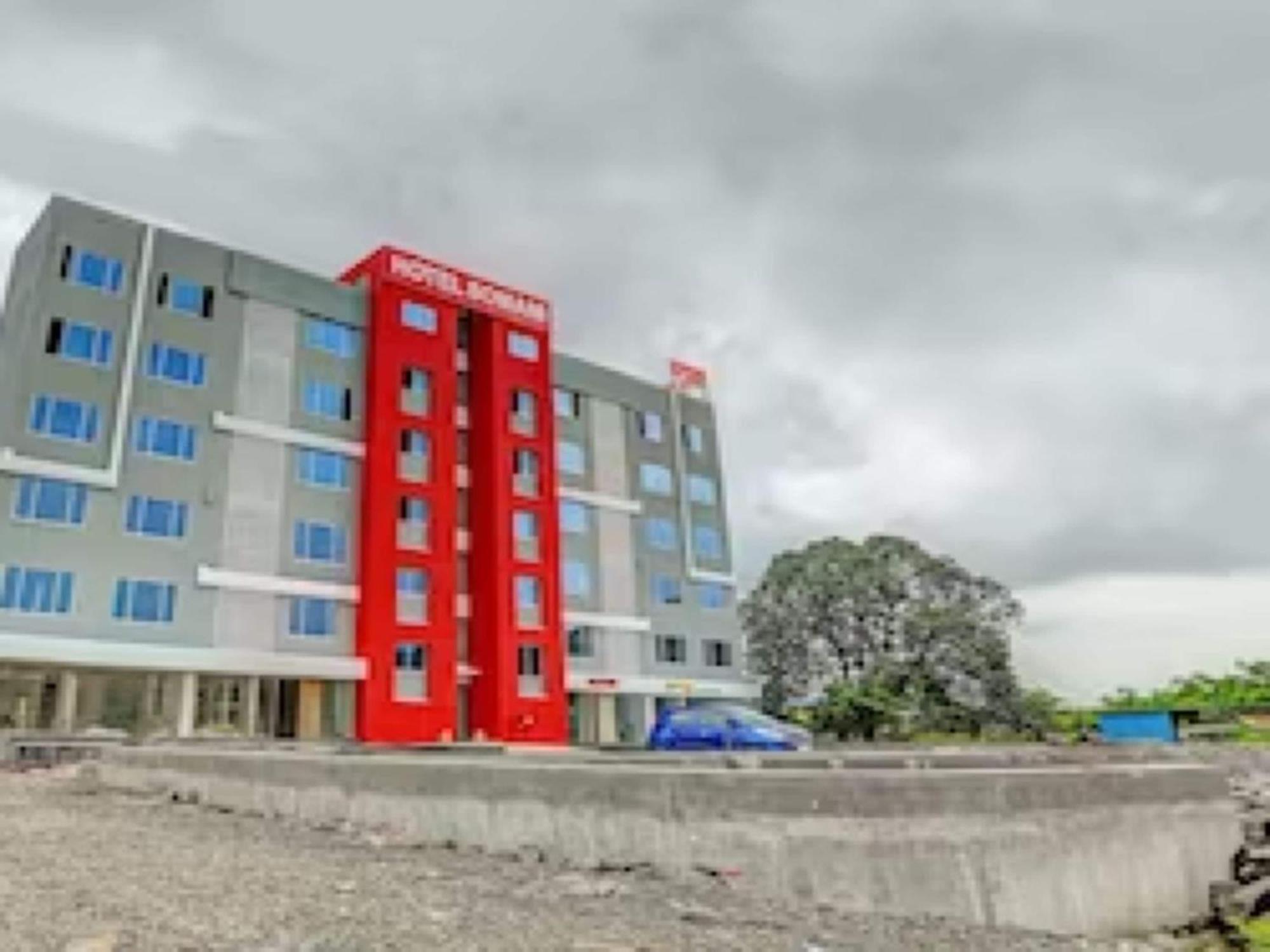 Townhouse Somani Hotel Apta Buitenkant foto